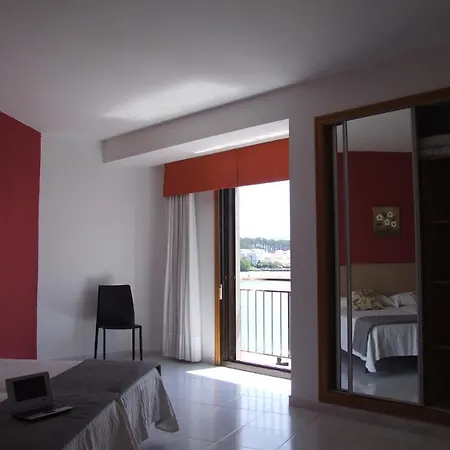 Ξενοδοχείο Montemar *** Superior 3*