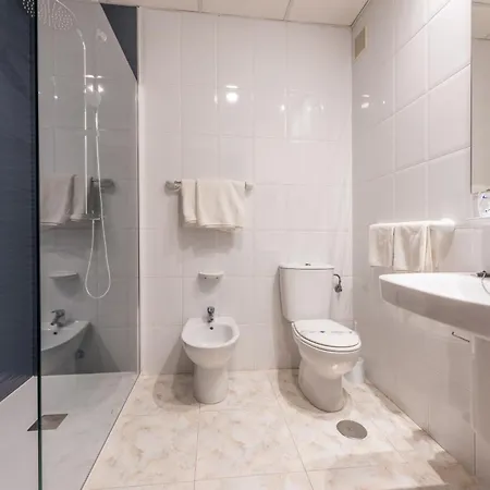 ホテル Montemar *** Superior オ・グローベ