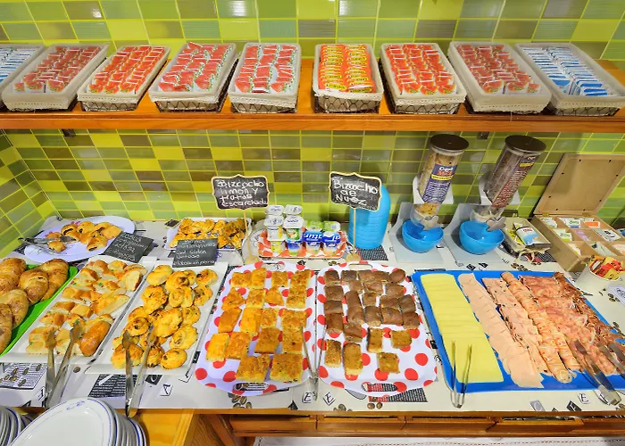 Montemar *** Superior מלון או גרובה