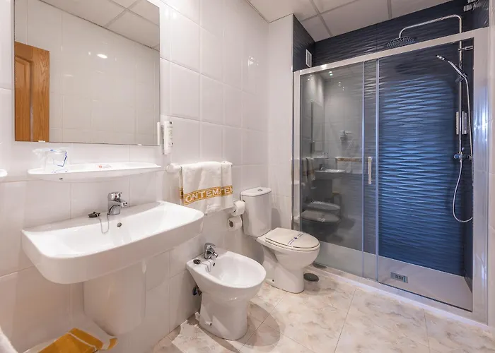 Montemar *** Superior מלון או גרובה