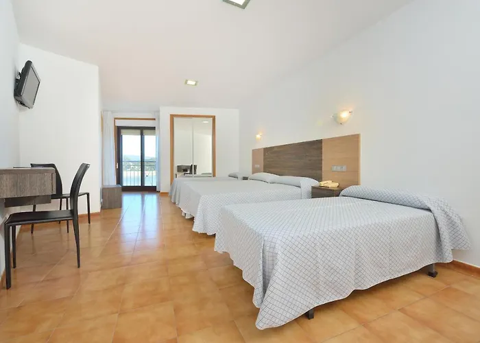 Отель Montemar *** Superior Эль-Грове